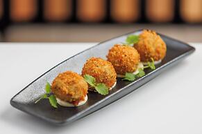 Holiday Inn Dandenong by IHG