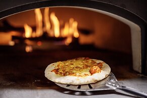 Holiday Inn Dandenong by IHG