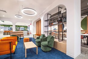 Holiday Inn Dandenong by IHG