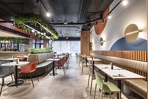 Holiday Inn Dandenong by IHG