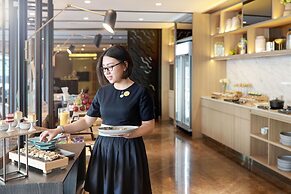 Novotel Jakarta Mangga Dua Square Hotel