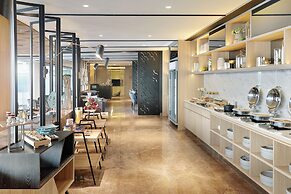 Novotel Jakarta Mangga Dua Square Hotel