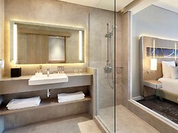 Novotel Jakarta Mangga Dua Square Hotel