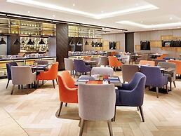 Novotel Jakarta Mangga Dua Square Hotel