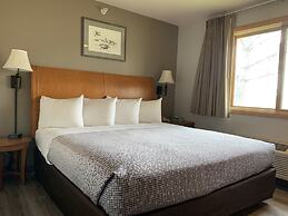 Colstrip Inn & Suites