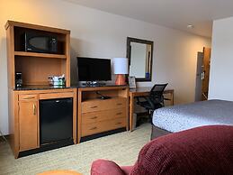 Colstrip Inn & Suites