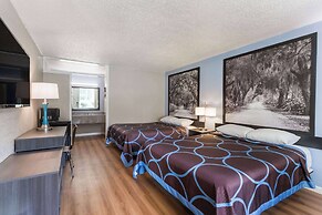 Super 8 by Wyndham Hardeeville/Savannah North