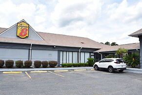Super 8 by Wyndham Hardeeville/Savannah North
