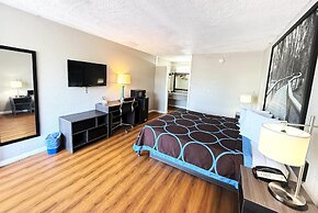 Super 8 by Wyndham Hardeeville/Savannah North