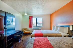Motel 6 Percival, IA