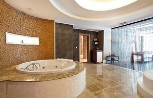 Ikbal Thermal Hotel & Spa