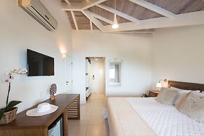 La Pedrera Small Hotel & Spa