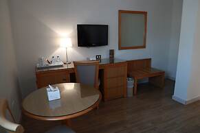 ALQasr Metropole Hotel