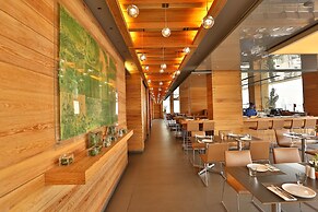 ALQasr Metropole Hotel