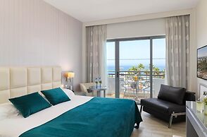 St. George Beach Hotel & Spa Resort