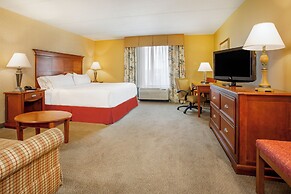 Holiday Inn Express & Suites Bloomington by IHG