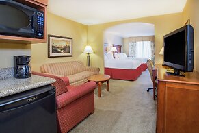 Holiday Inn Express & Suites Bloomington by IHG