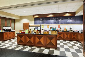Hampton Inn and Suites Indianapolis - Fishers