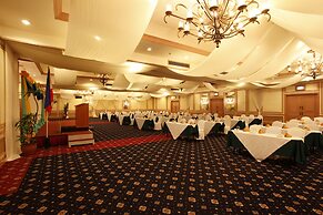 Waterfront Insular Hotel Davao