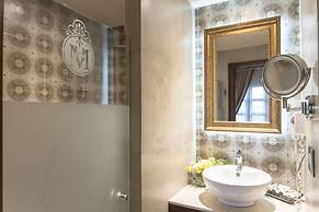 Hotel Morales Historical & Colonial Downtown Core