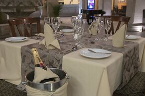 Hotel Morales Historical & Colonial Downtown Core