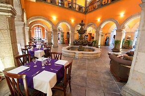 Hotel Morales Historical & Colonial Downtown Core