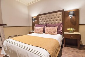 Hotel Morales Historical & Colonial Downtown Core