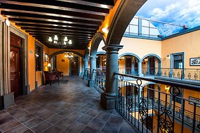 Hotel Morales Historical & Colonial Downtown Core