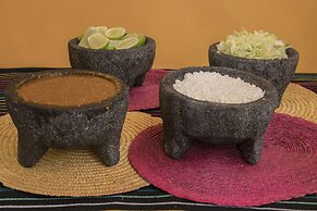 Hotel Morales Historical & Colonial Downtown Core