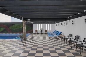 Hotel Morales Historical & Colonial Downtown Core