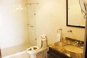 Hotel Morales Historical & Colonial Downtown Core