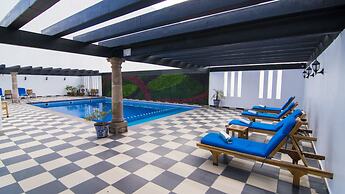 Hotel Morales Historical & Colonial Downtown Core