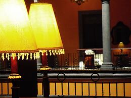 Hotel Morales Historical & Colonial Downtown Core