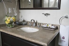 Hotel Morales Historical & Colonial Downtown Core