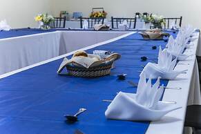 Hotel Morales Historical & Colonial Downtown Core