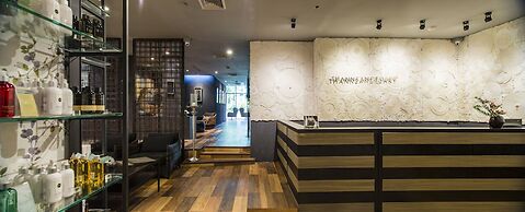 Emporium Suites by Chatrium