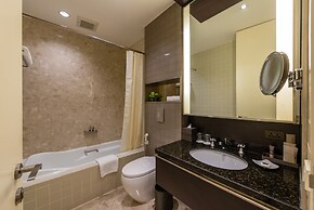 Emporium Suites by Chatrium