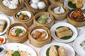 Emporium Suites by Chatrium