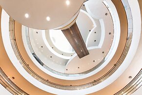 Emporium Suites by Chatrium