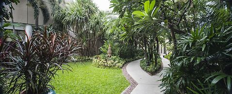 Emporium Suites by Chatrium