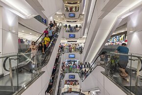 Emporium Suites by Chatrium