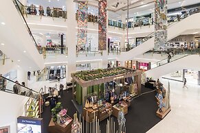 Emporium Suites by Chatrium