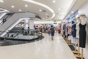 Emporium Suites by Chatrium