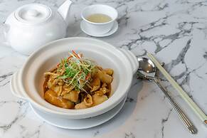 Emporium Suites by Chatrium