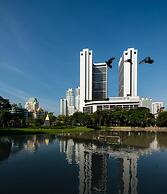 Emporium Suites by Chatrium