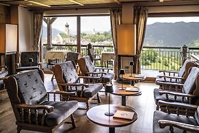 Hotel Emmy - five elements