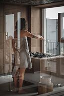 Hotel Emmy - five elements