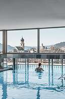 Hotel Emmy - five elements