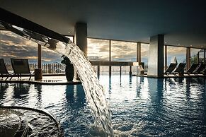 Hotel Emmy - five elements
