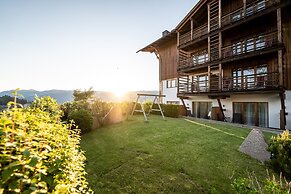 Hotel Emmy - five elements